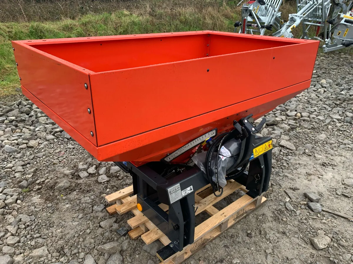 KUHN 18.2 SOWER, NEW 0% - Image 1
