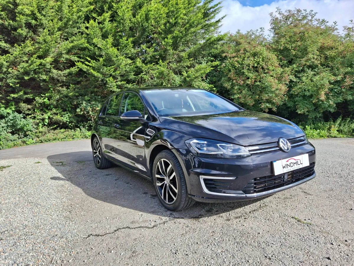 VOLKSWAGEN 136BHP 5DR AUTO E-GOLF 2019(19) - Image 2