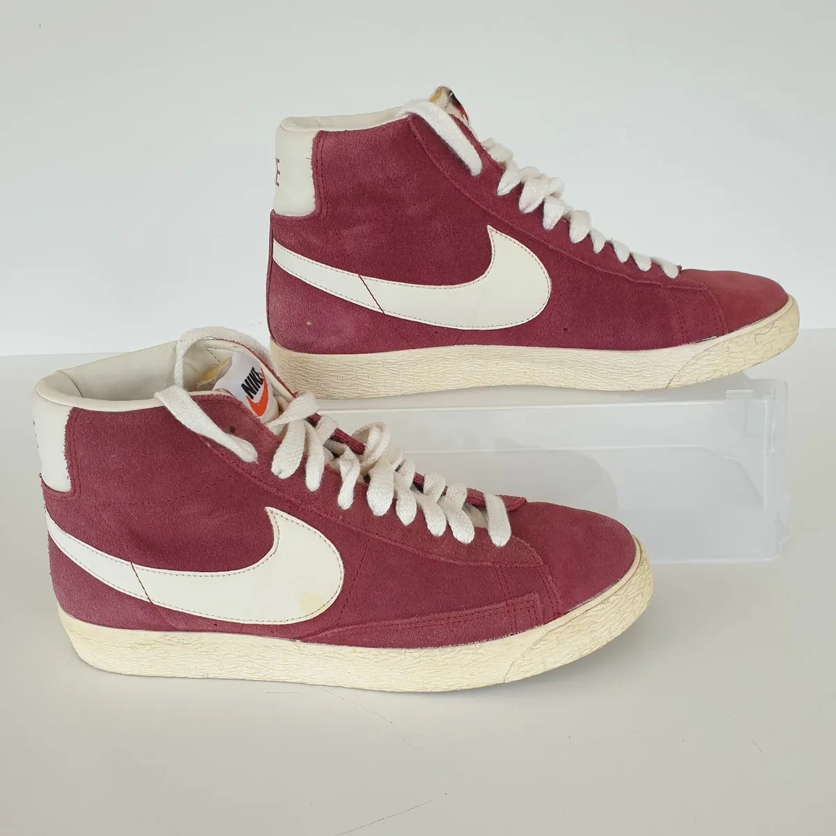 Nike blazer red suede trainers - Image 2