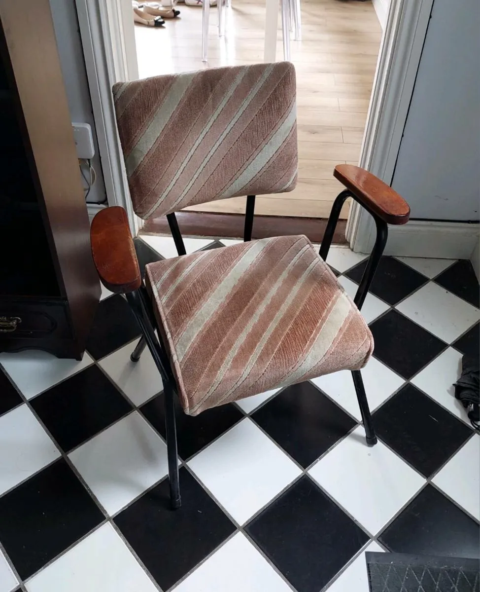 1950s armchair - Image 3