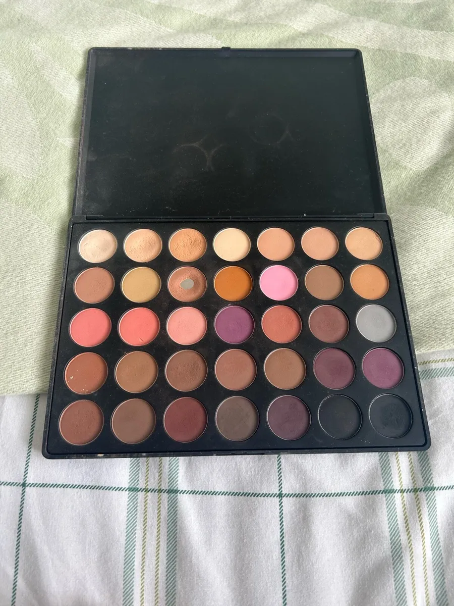 Morphe eye shadow pallets - Image 4