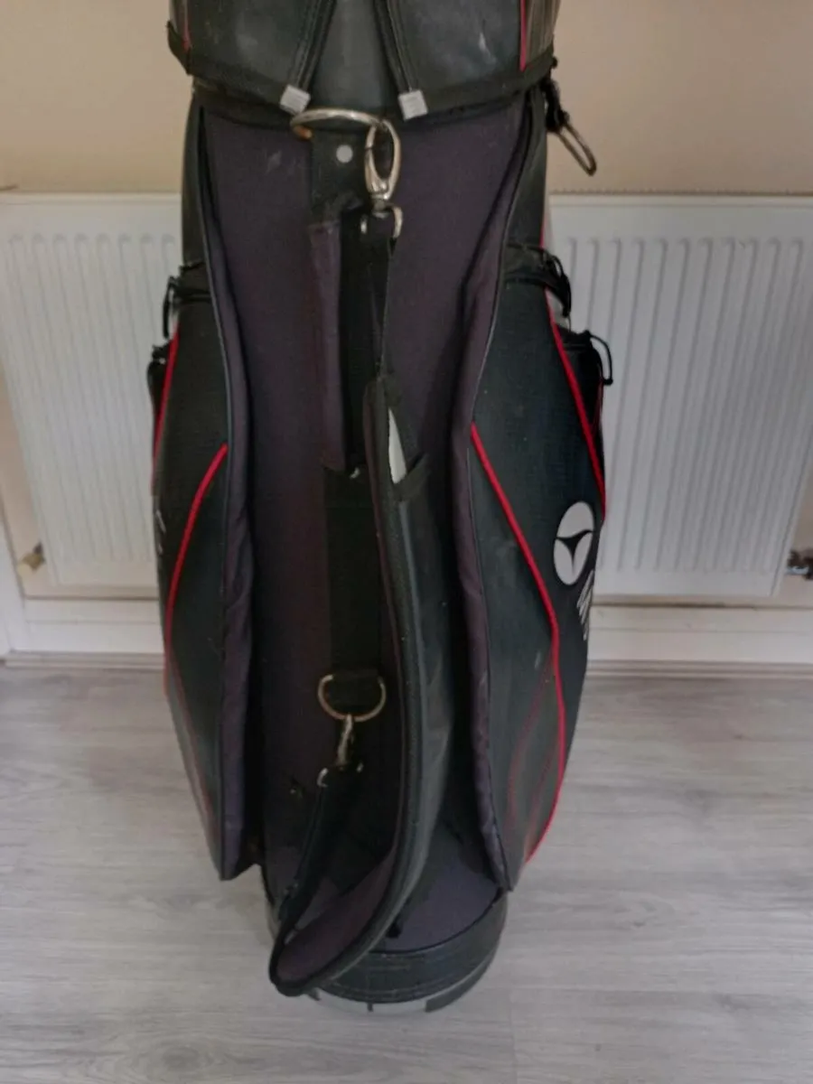 Motocaddy waterproof golf bag. - Image 4