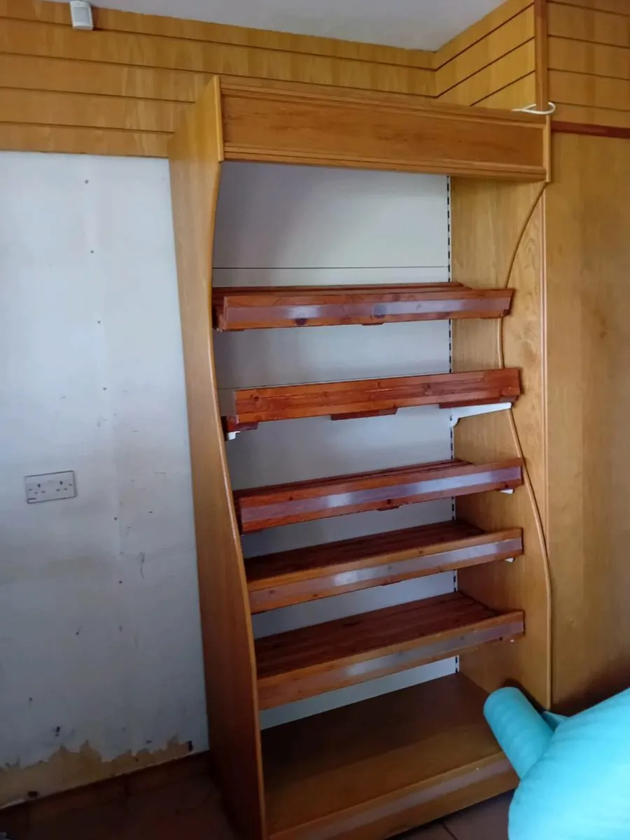 Shop shelving - Image 1
