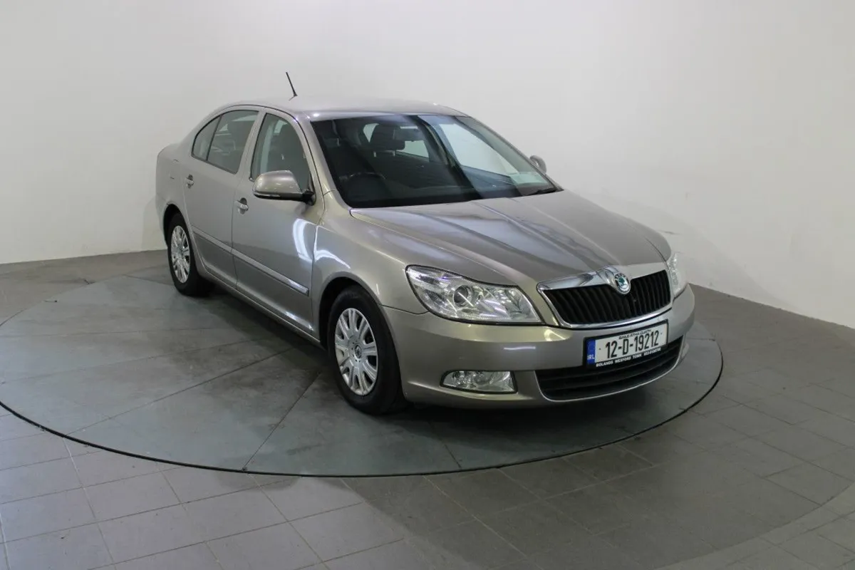 Skoda Octavia 1.6 CR TDI Ambition - Image 1