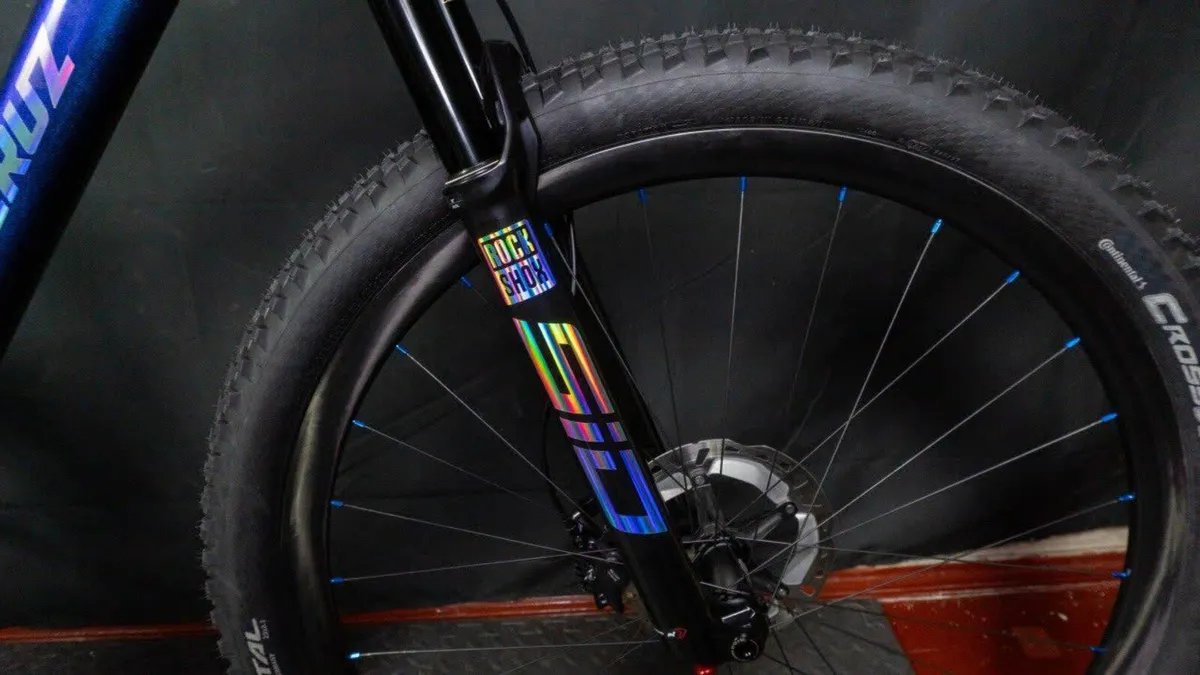 Carbon Bike - Image 4