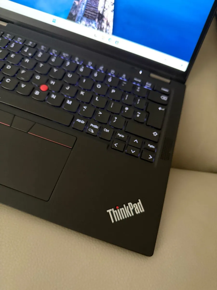 Lenovo x13 Yoga i5 16-512 win 11 Touch - Image 2