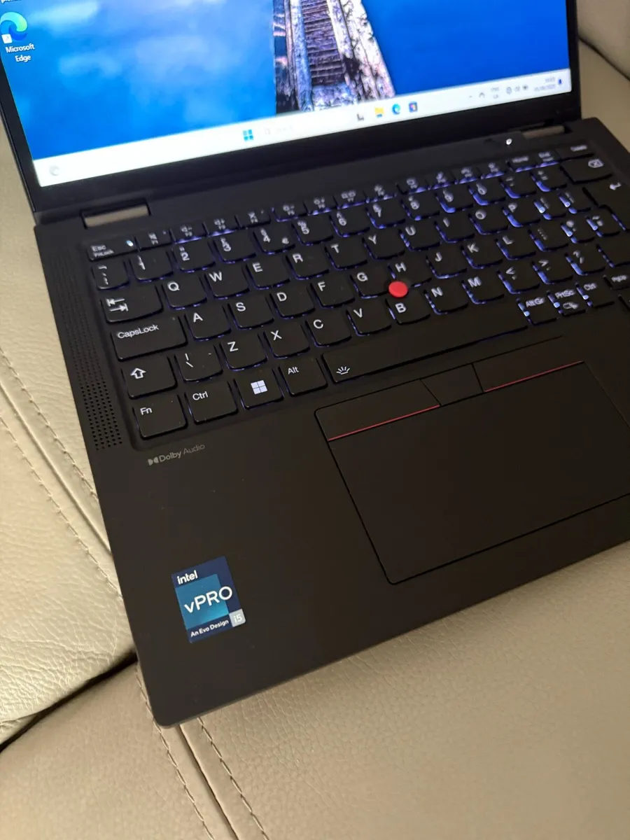 Lenovo x13 Yoga i5 16-512 win 11 Touch - Image 3