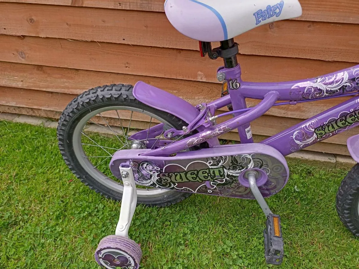 Kids sweet bike size 16 inch wheels. - Image 3