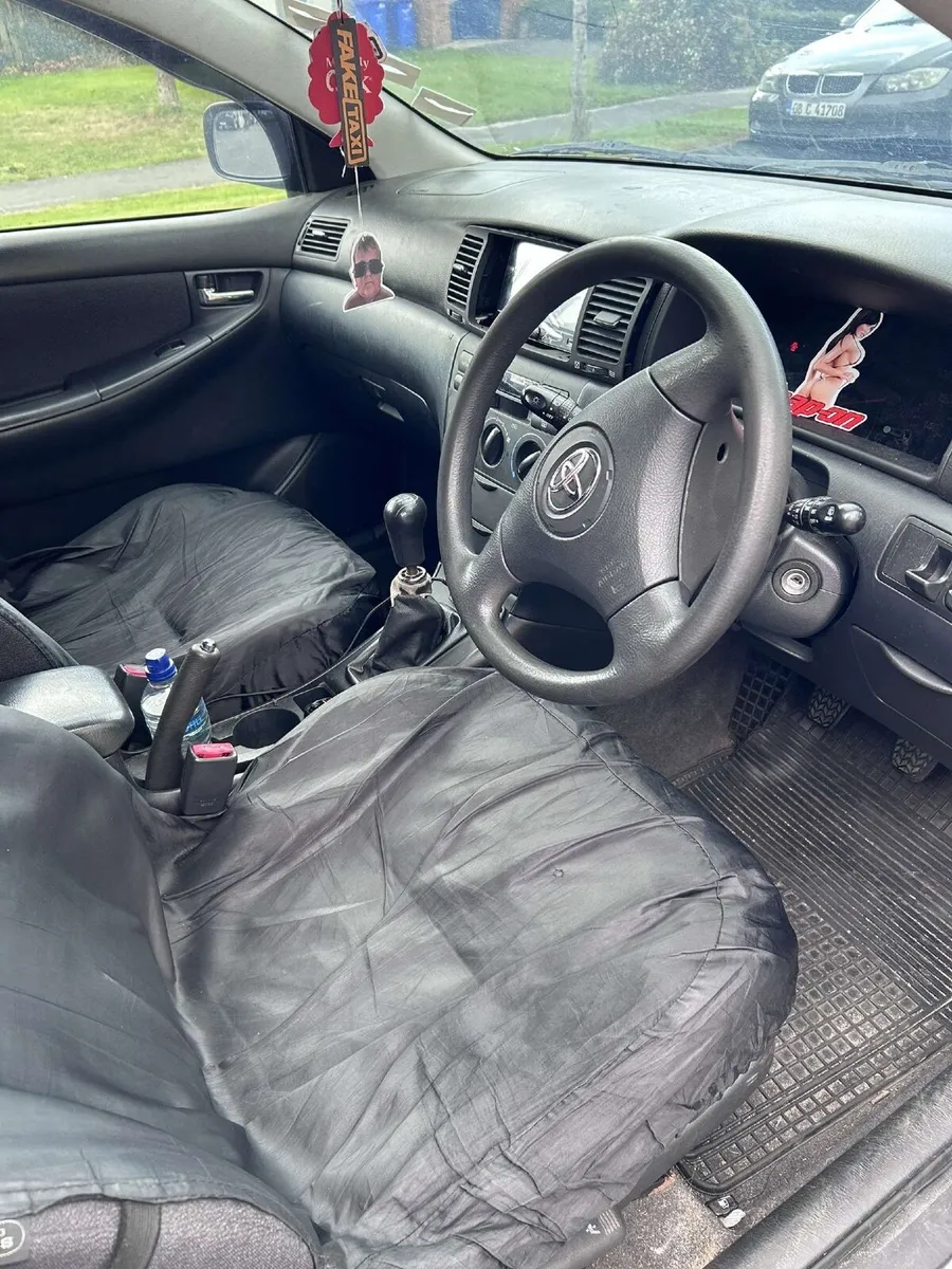 Toyota Corolla 2004 - Image 4