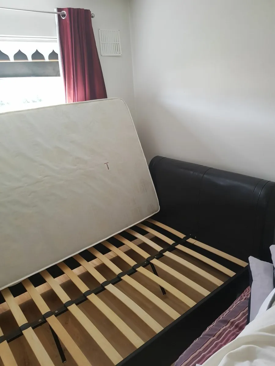 Beds - Image 3