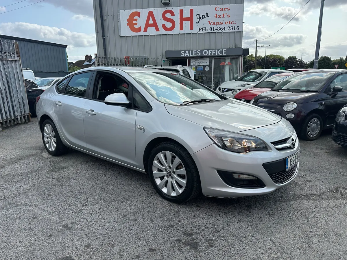 Opel Astra 1.7 CDTI ecoFLEX S/S NCT LOW KMS - Image 1