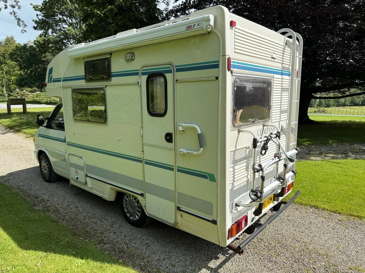 2.5 automatic Vw calypso motorhome - Image 3
