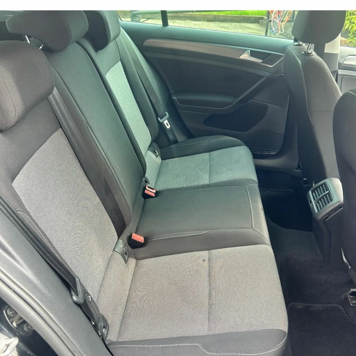 Volkswagen Golf 2016 - Image 1