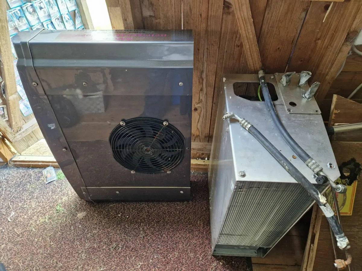 Fridge unit for a van etc - Image 1