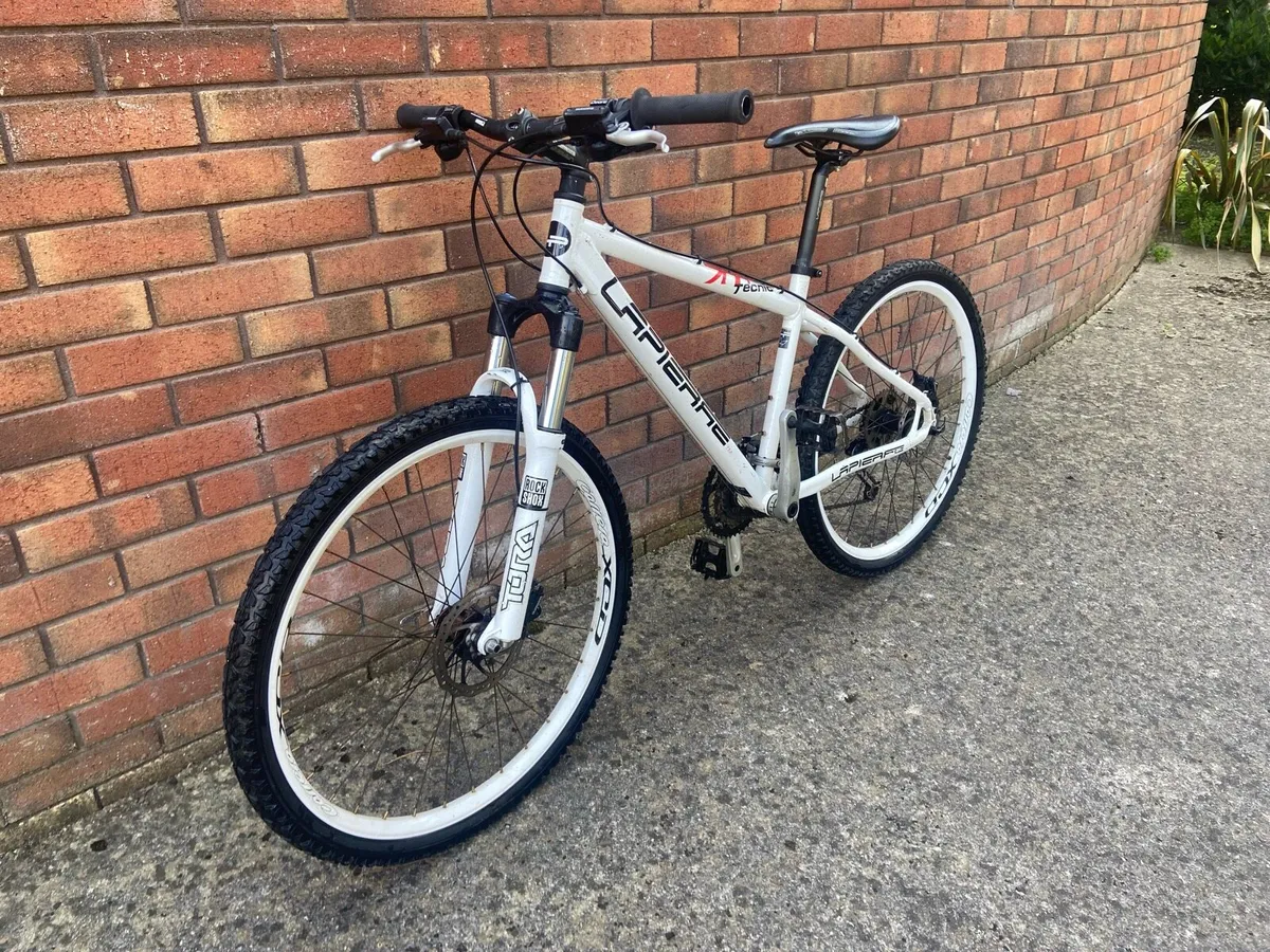 26 Inch Lapierre Tecnic 700 men’s mountain bike - Image 1