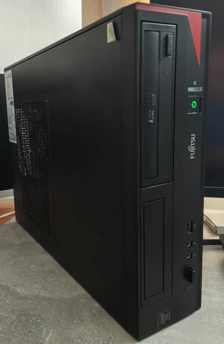 Esprimo i5 Windows 11 PC - Image 1