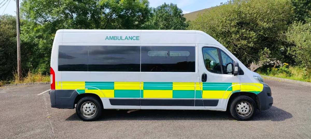 2016 Ambulance / Camper Conversion - Image 4
