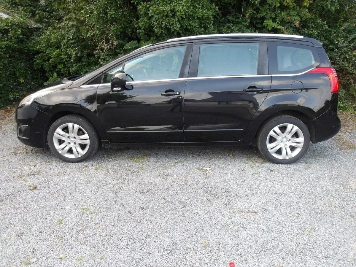 Peugeot 5008 1.6 Blue Hdi 120 Auto 7-seater - Image 1