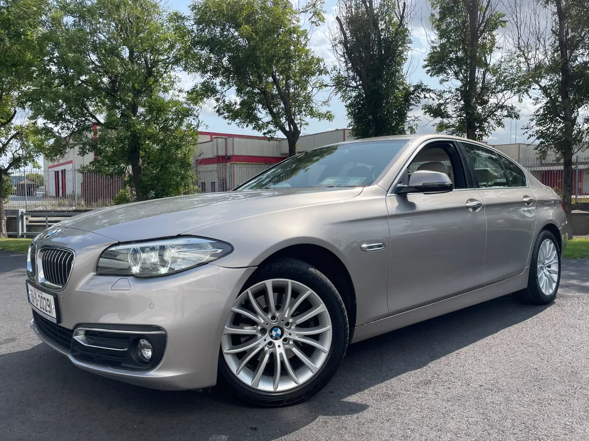 AUTO - LUXURY - LOW KMS-BMW HISTORY-HEATED LEATHER - Image 4