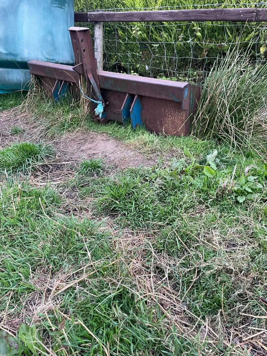 Link box - Image 1