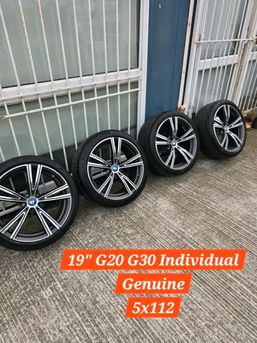 Sets of Alloys For Sale 5x112 16" 19" - Image 4