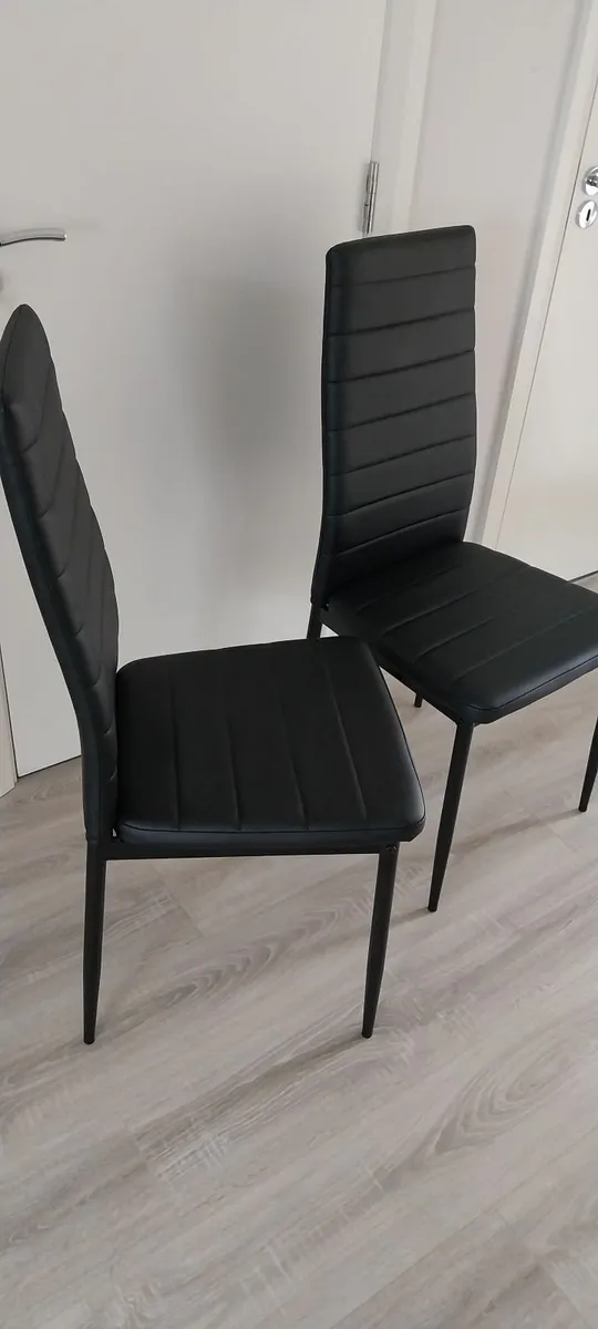 Kitchen chairs - Image 3