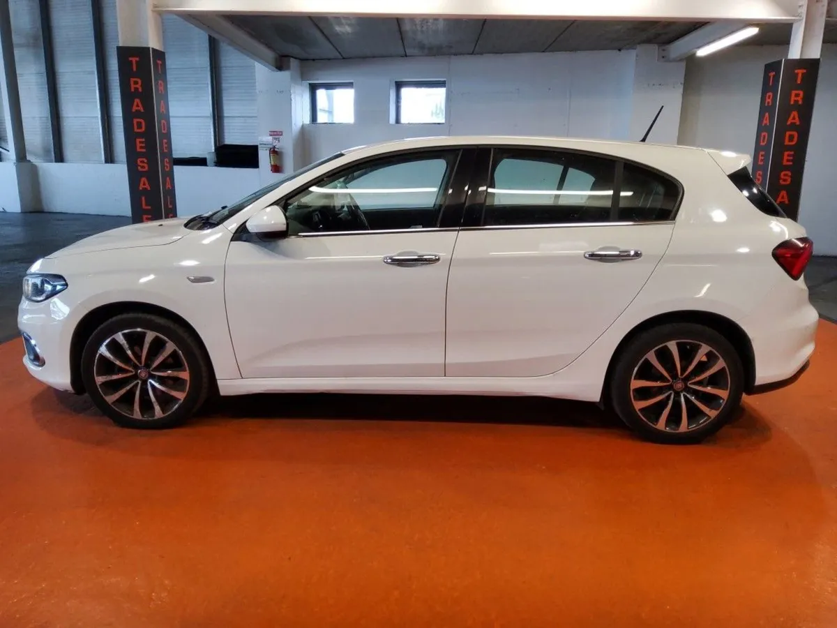 Fiat Tipo 1.6 120HP Lounge - Image 3