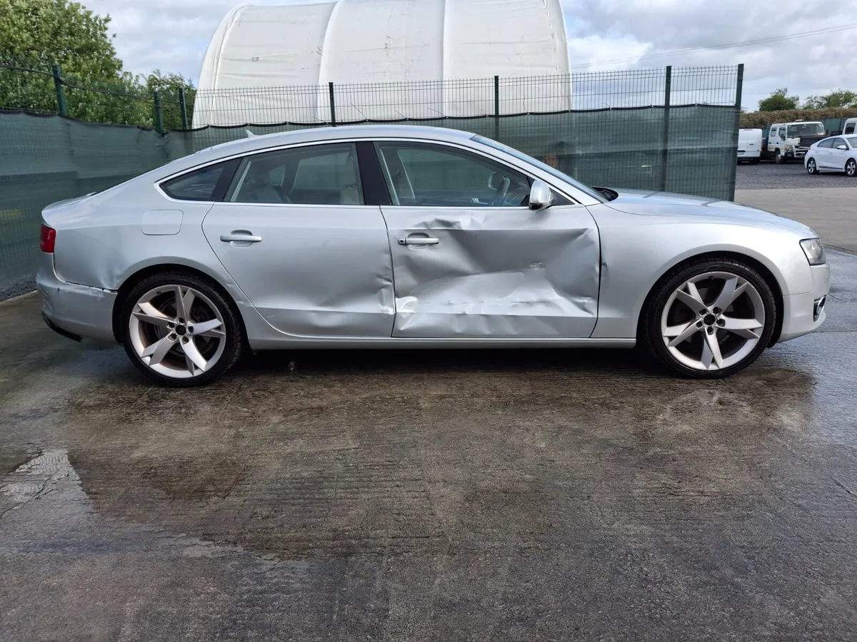 2010 Audi A5  Sportback  2.0 Tdi  Automatic - Image 4