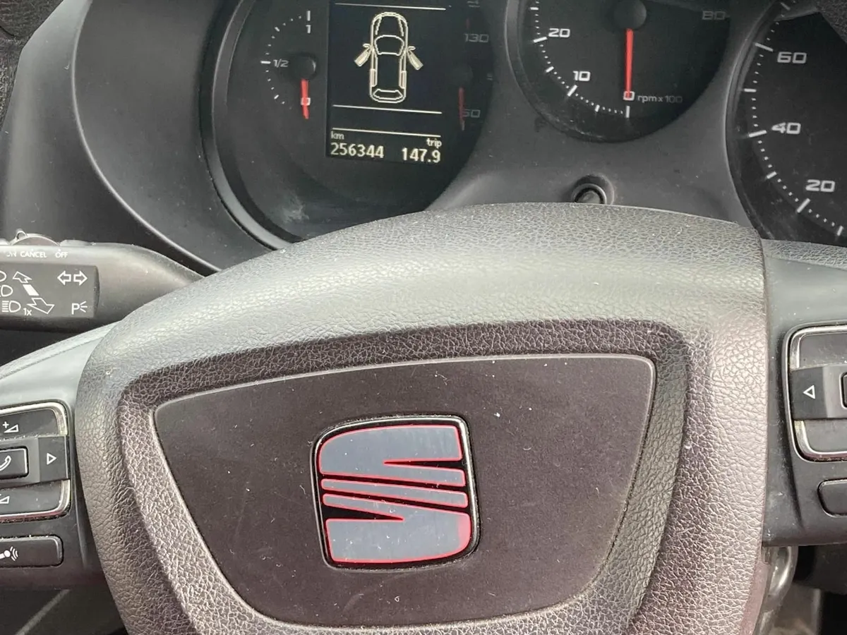 SEAT Leon 2012 - Image 4