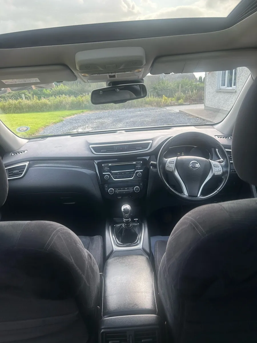 Nissan X-Trail - Image 2