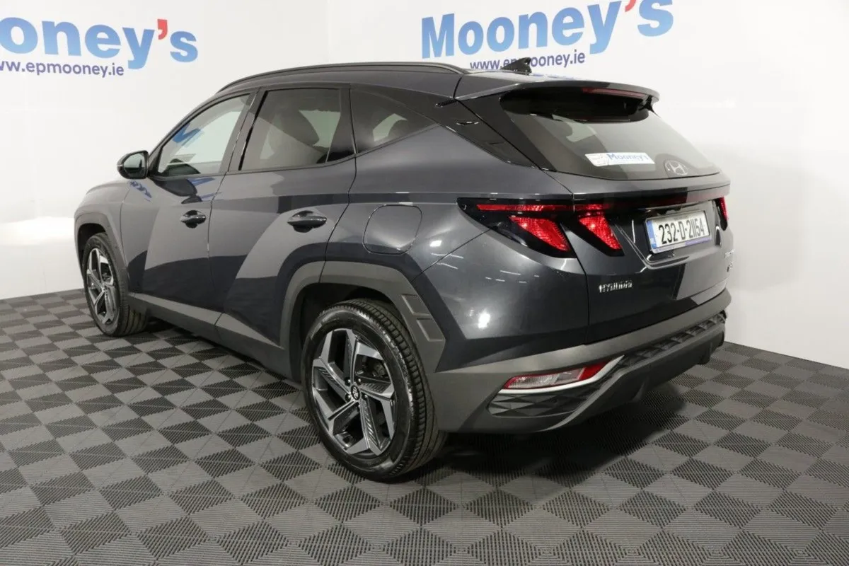 Hyundai Tucson Plug IN Hybrid Executive 1.6l Petr - Image 4