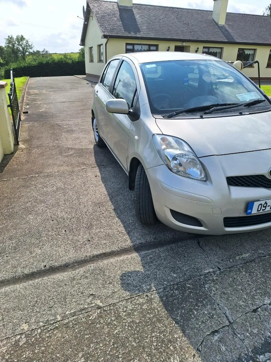 For sale Toyota yaris 2009 1ltr petrol - Image 1