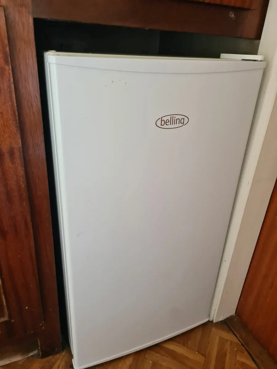 Under counter fridge - Image 1