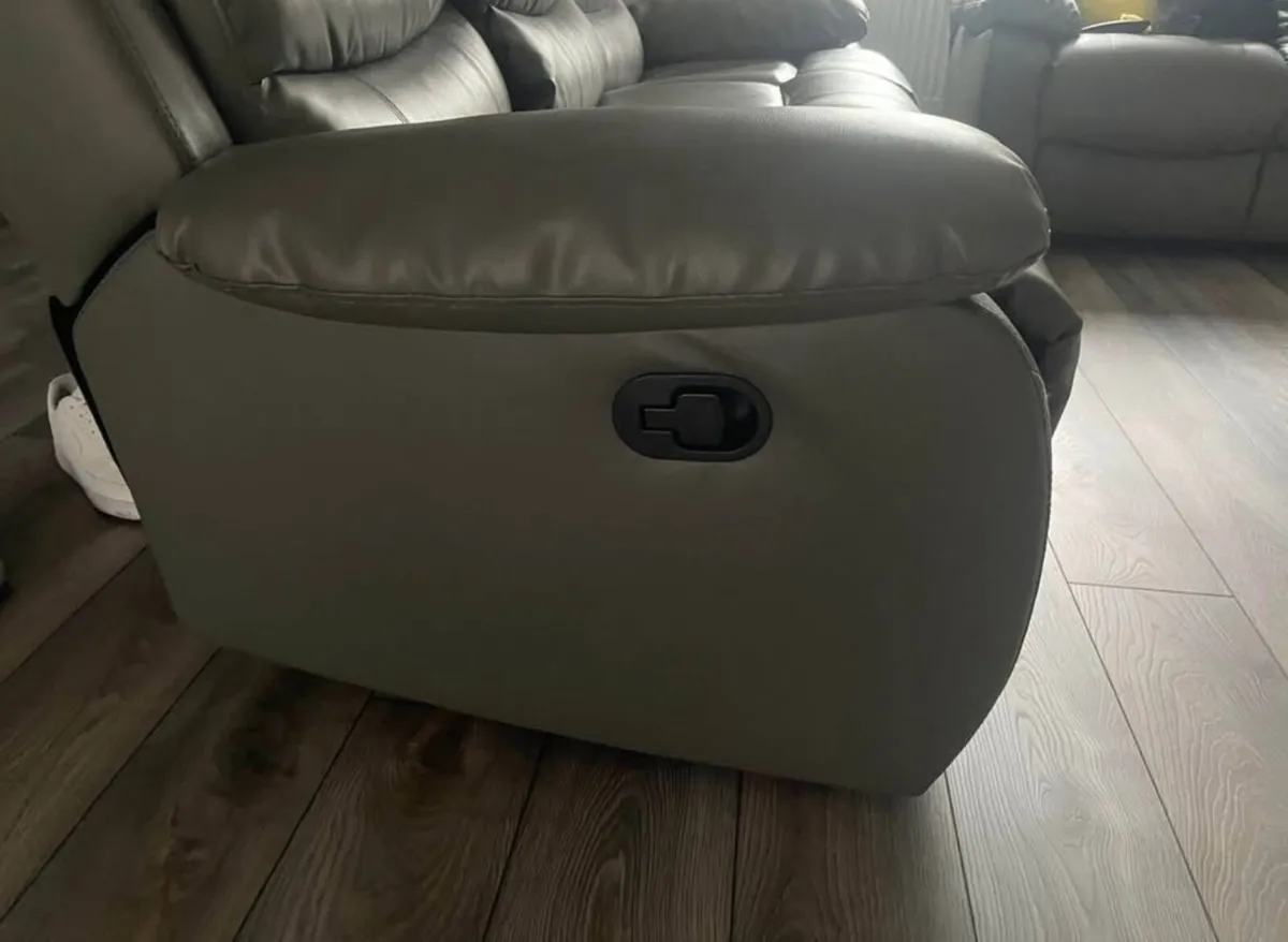 Sofa set 2+3 - Image 3