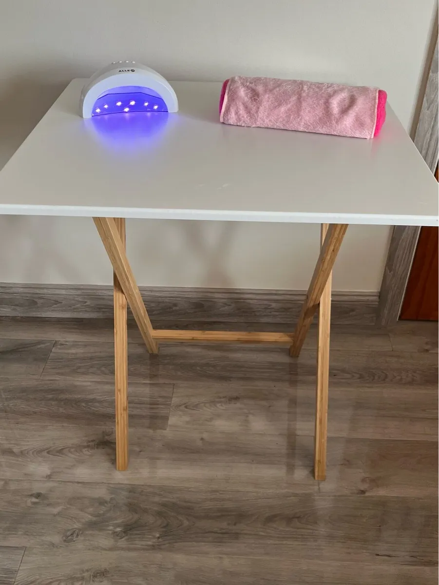 Table & UV Salon Lamp for Home Kit or Start up Kit - Image 1