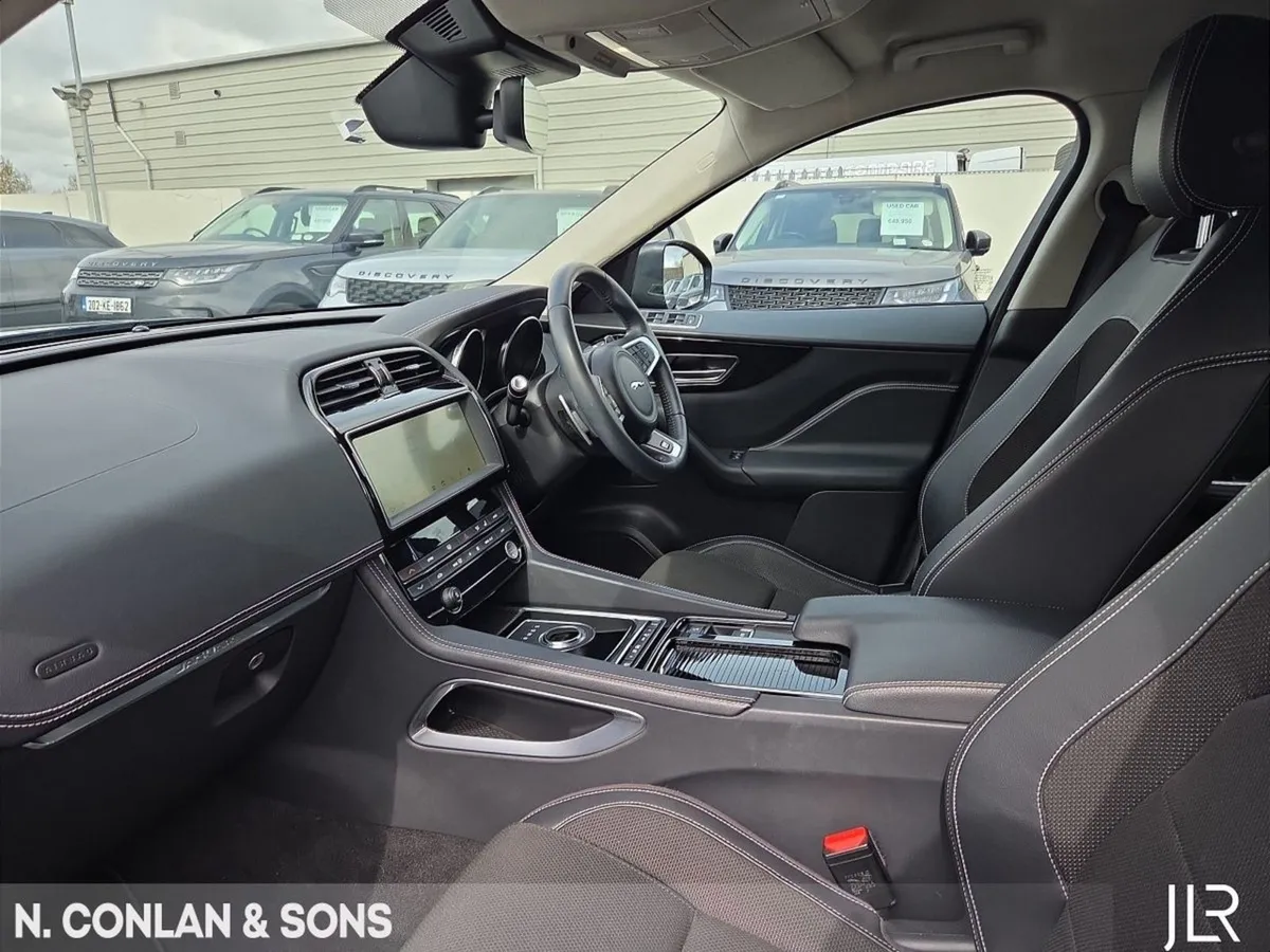 Jaguar F- PACE  sale Agreed - Image 3