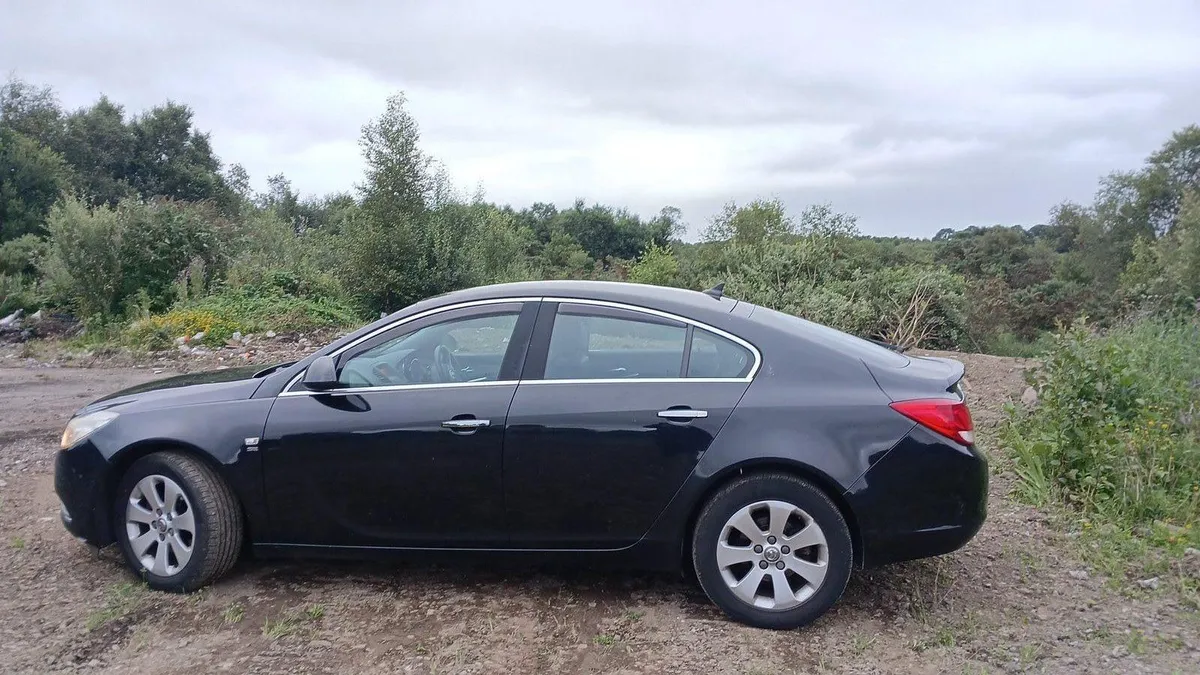 2011 Vauxhall insignia 2.0L diesel manual nct - Image 3