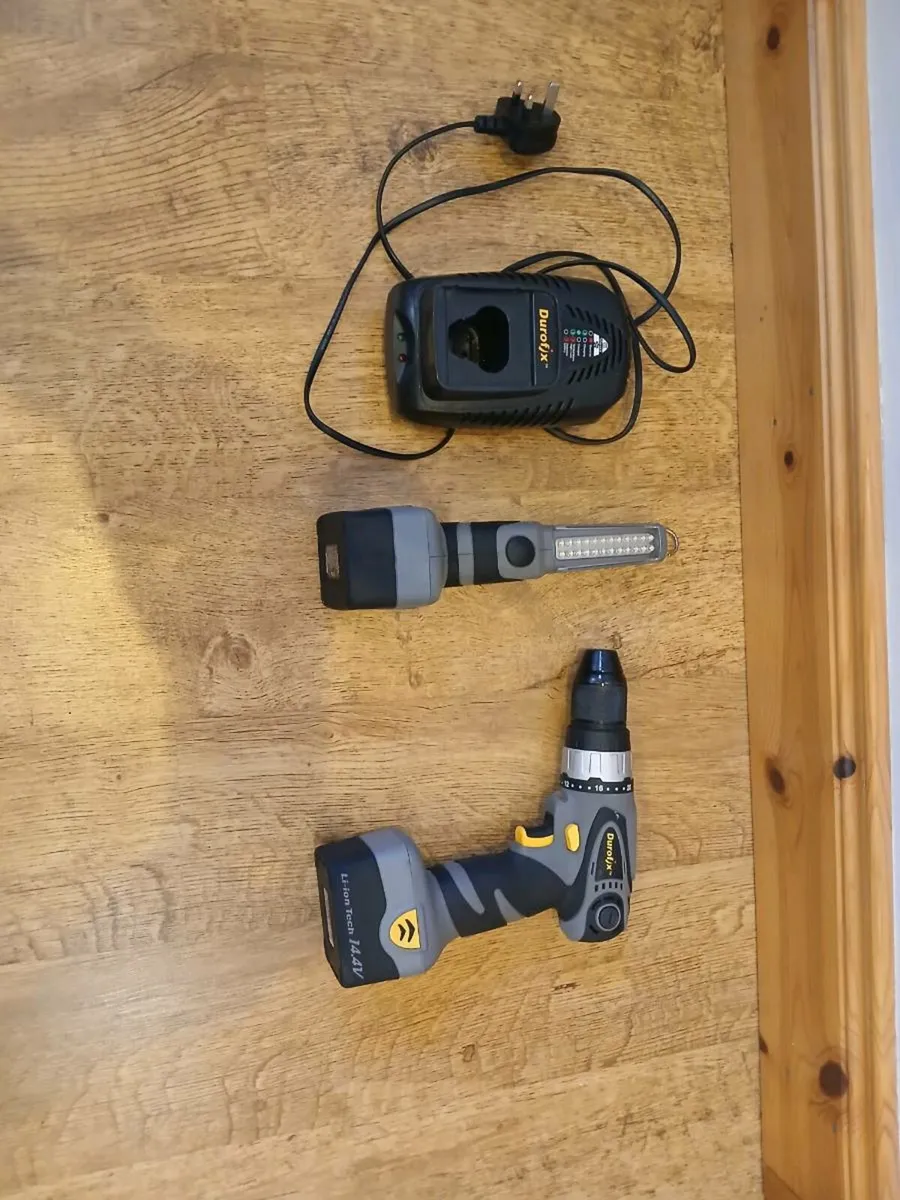 14.4 v drill and light - Image 2