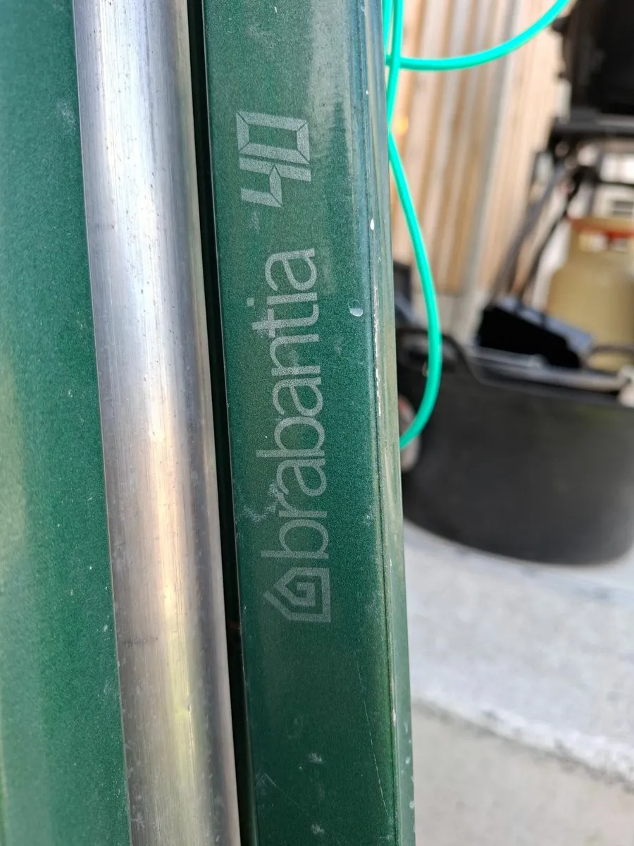 Brabantia Rotary Clothes Drying Line - Image 2