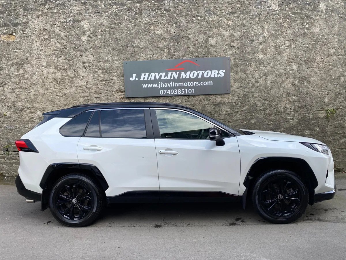 Feb 2022Toyota RAV4 Sport Hybrid Auto - Image 2