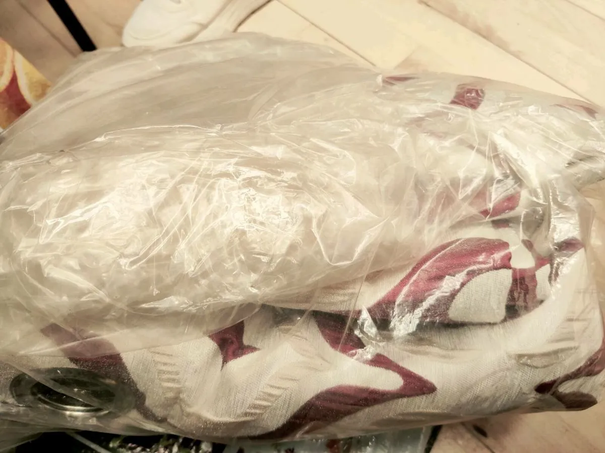 HEAVY NEW EYELET CURTAINS, 90x54 Drop Unopened ! - Image 2