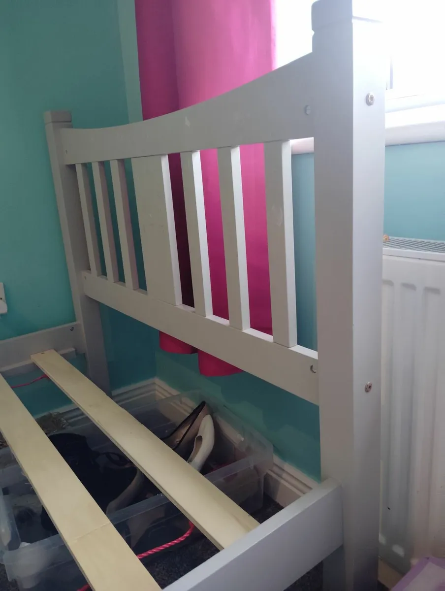 2 x Single bed frame 100 each - Image 3
