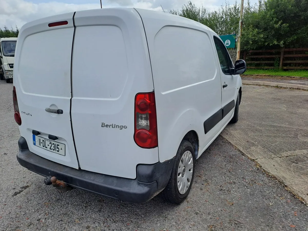 Citroen Berlingo 2011 tested 04/26 - Image 3