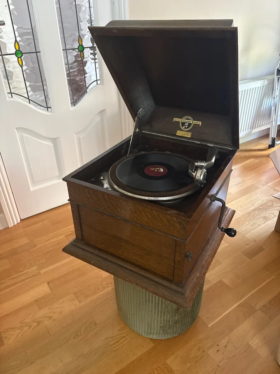 Columbia graphophone with over 50 records - Image 1