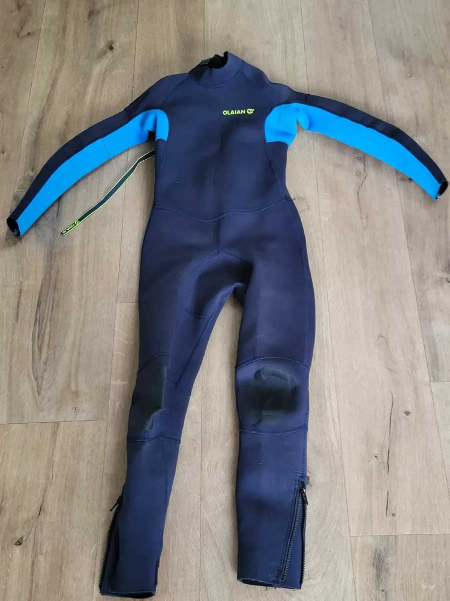Kids Wetsuits and booties - Image 4