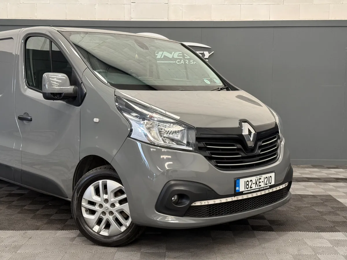 Renault Trafic 2018 SPORT €12950 INC VAT - Image 3
