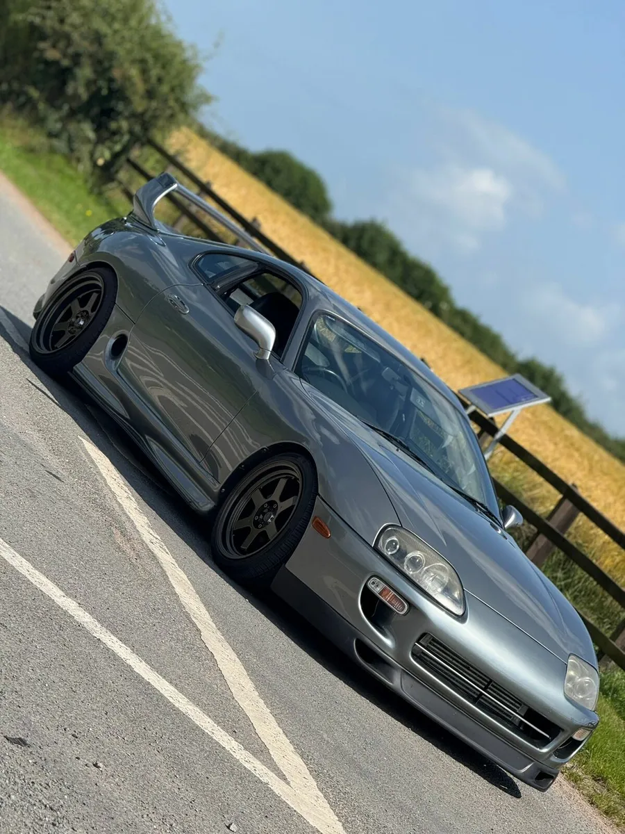 Toyota supra - Image 1