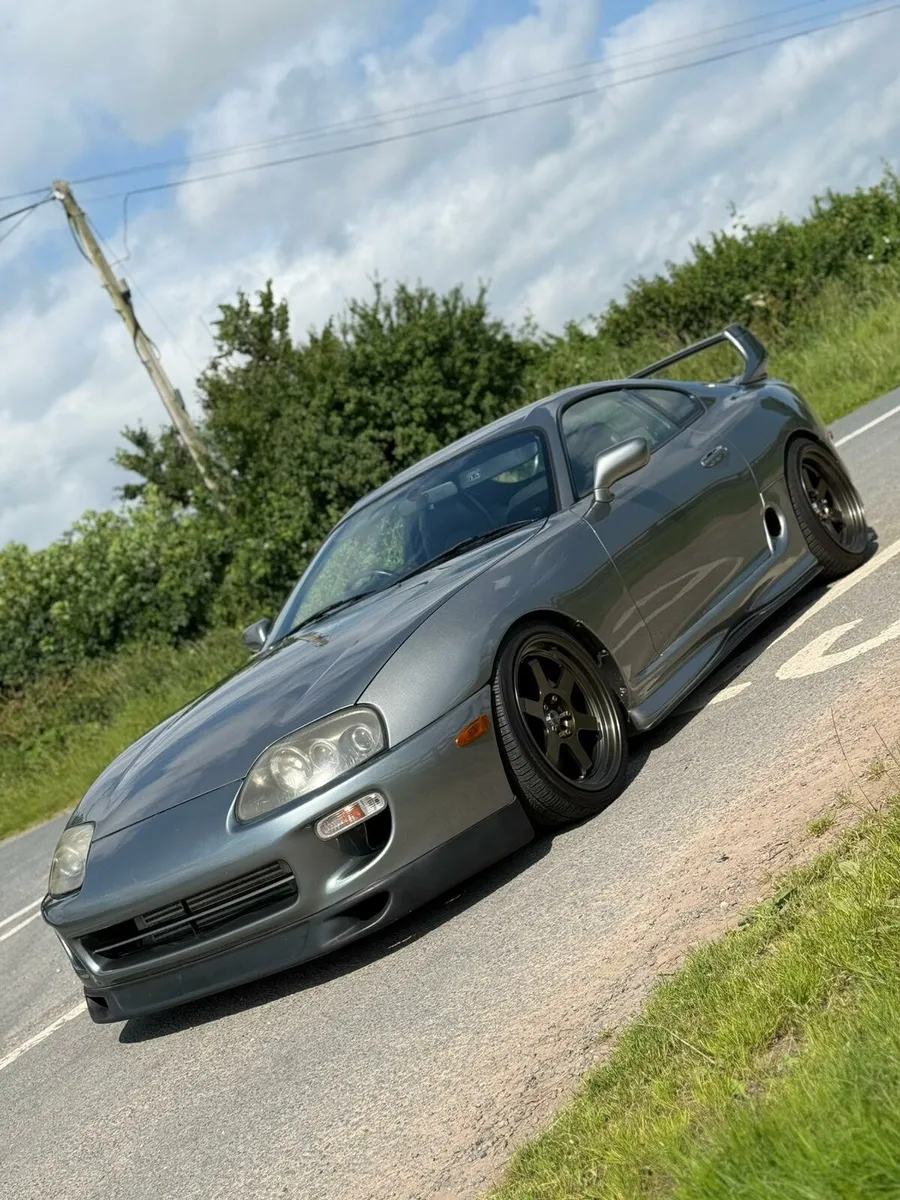 Toyota supra - Image 2