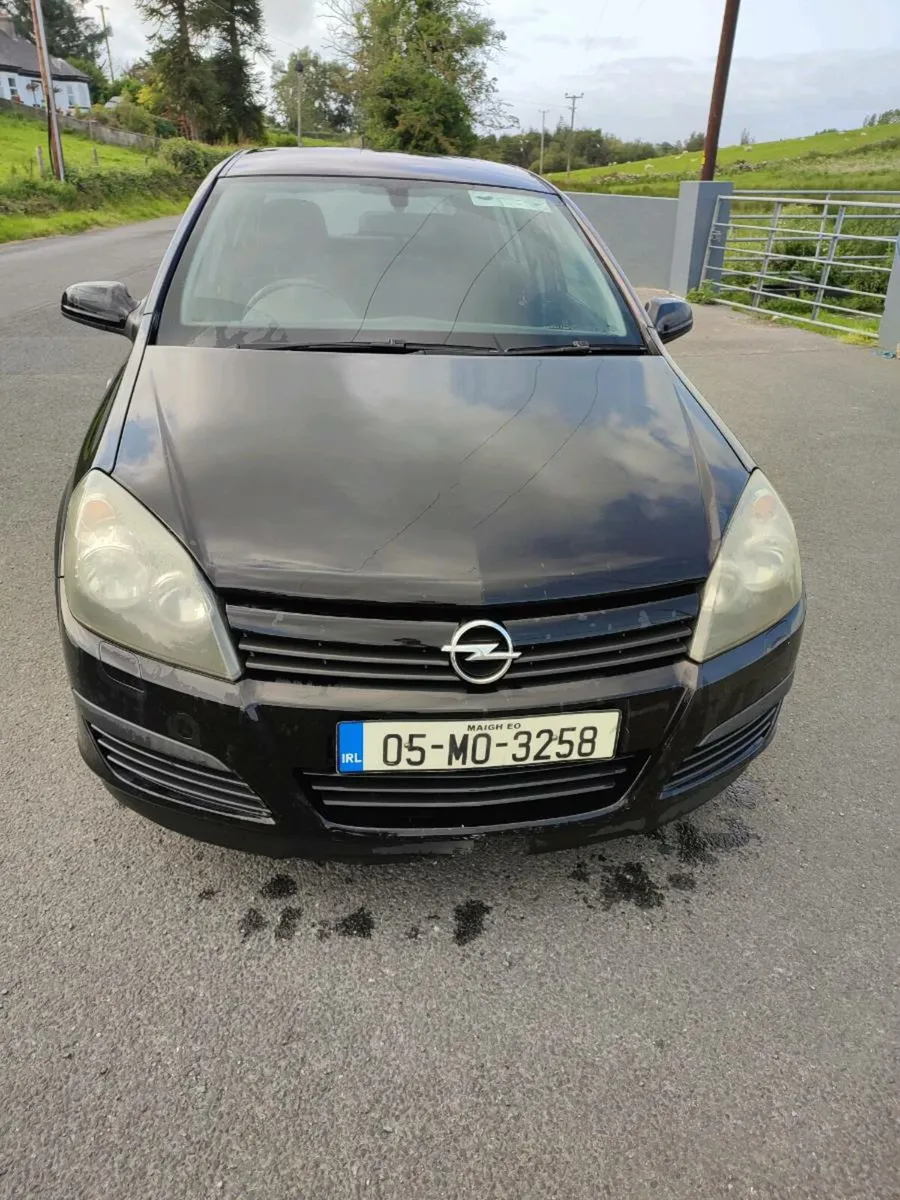 Opel Astra 2005 - Image 1