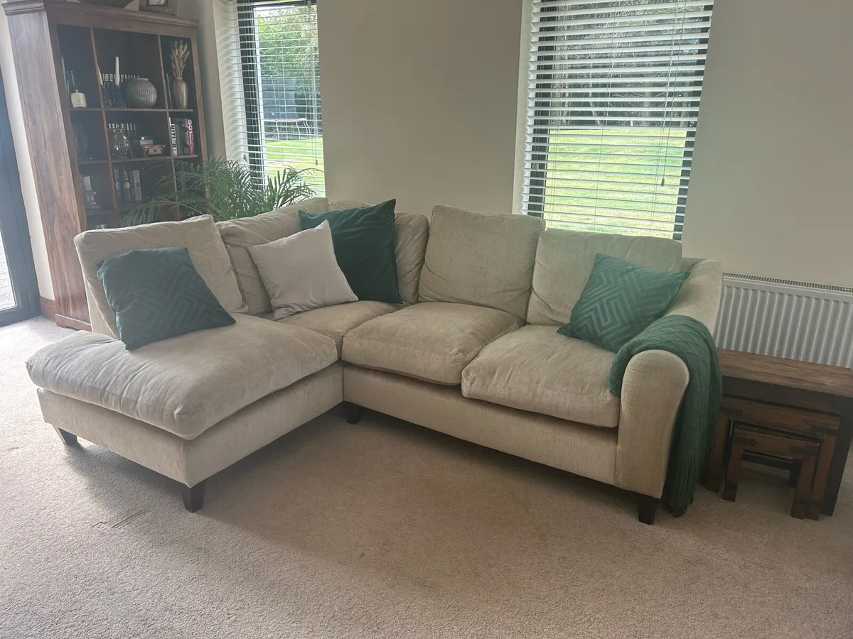 Free Laura Ashley corner sofa - Image 1